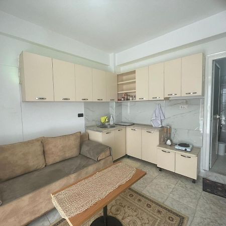 Apartament Tirana Buitenkant foto