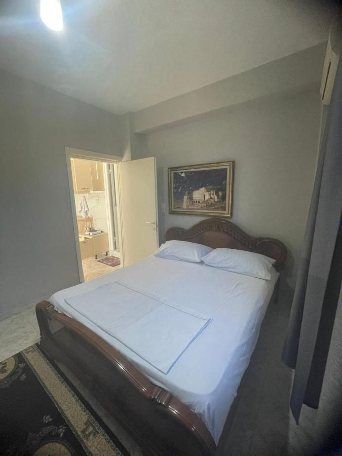 Apartament Tirana Buitenkant foto